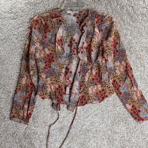 Intermix Floral Top Women's Size 4 100% Silk Open Front Long Sleeve‎